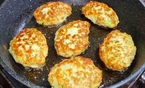 Капуста тушеная с фаршем и рисом